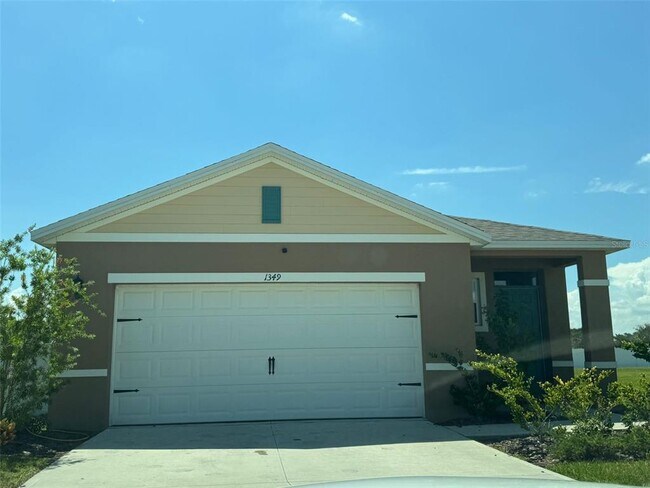 Primary Photo - 1349 Daisy Feild Dr