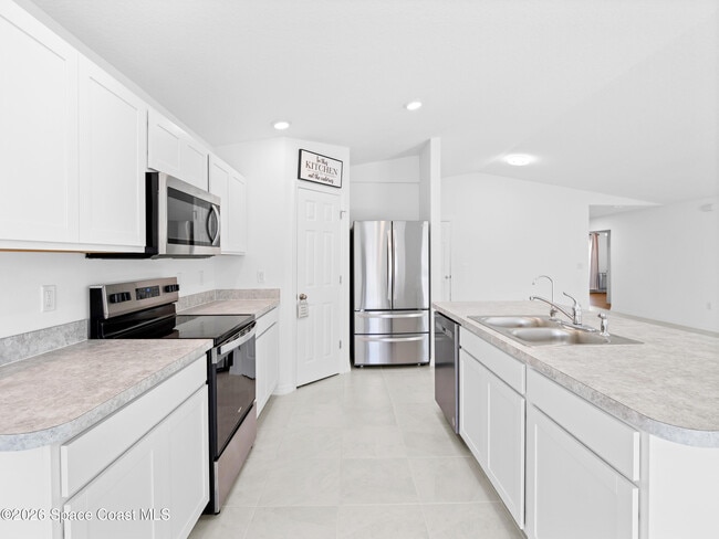 Building Photo - 518 Gantry St SW