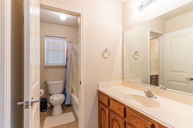 Building Photo - 343 Montana Trail