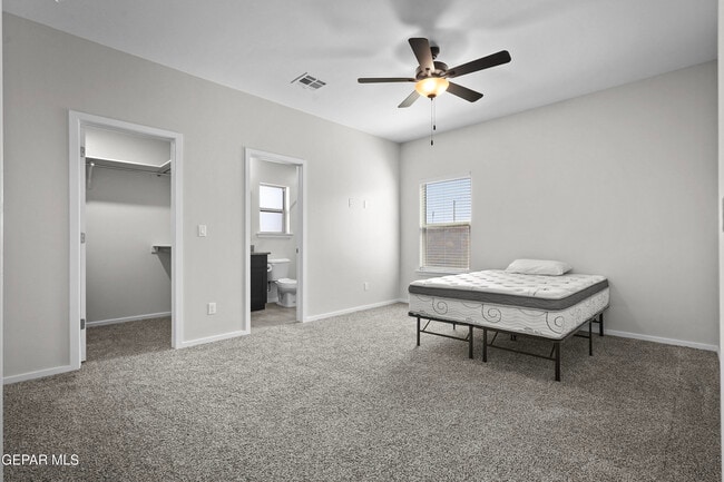 Building Photo - 7480 Rio Rimac Dr