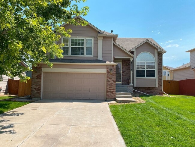 Primary Photo - Wonderfully updated and maintained 3 bedro...