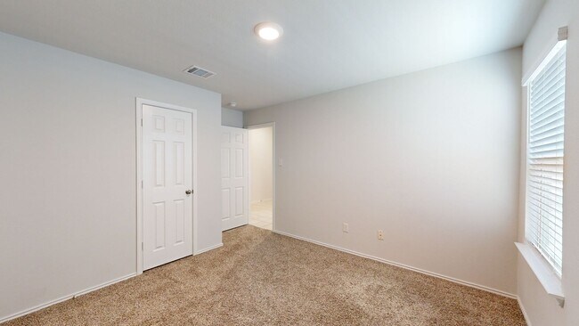 Building Photo - 9606 Falme Ln