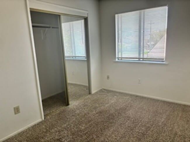 Building Photo - 21204 Madre St