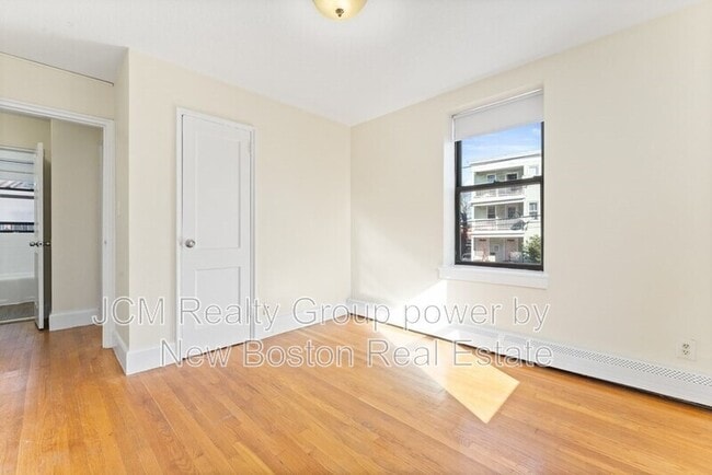 Building Photo - 11 Victory Rd