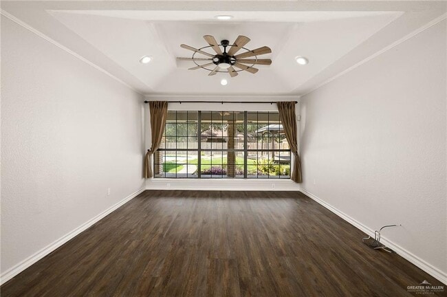 Building Photo - 1701 Terrace Dr