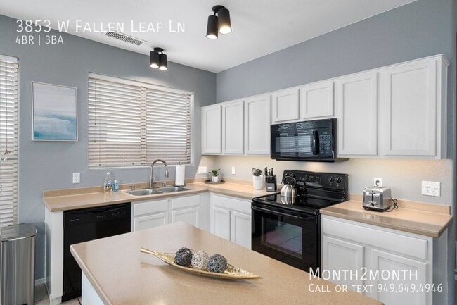 Building Photo - Pleasant on W Fallen Leaf Ln