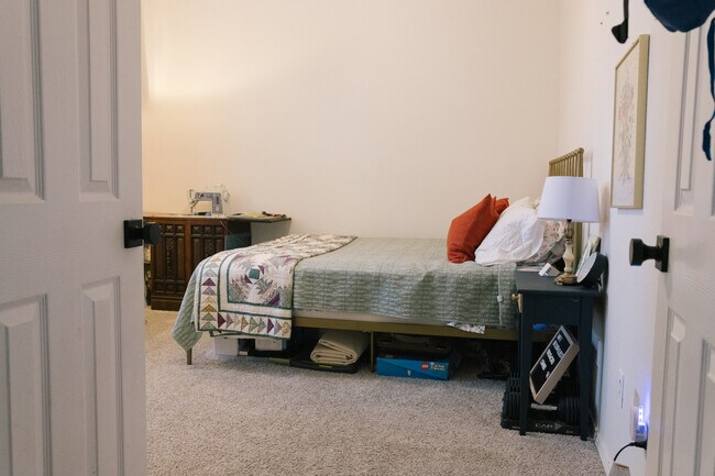 Building Photo - 4812 Buckskin Dr