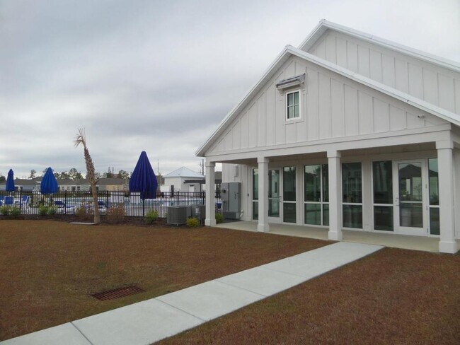 Building Photo - 2819 Nova Wy