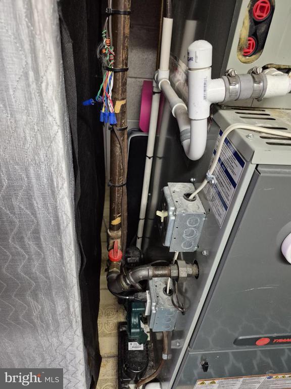 Building Photo - 12512 Ofallon St