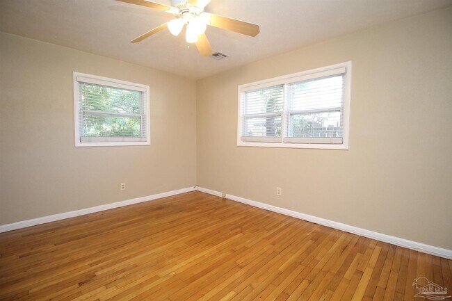 Building Photo - 4810 Creighton Rd