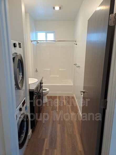 Building Photo - 1524 S 11th St W