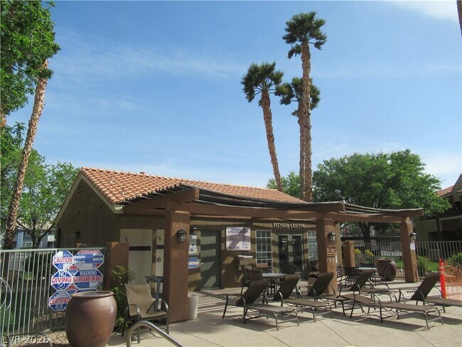 Building Photo - 2120 Ramrod Ave