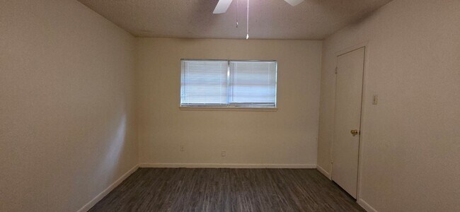 Building Photo - 308 Tammy Lynn Dr