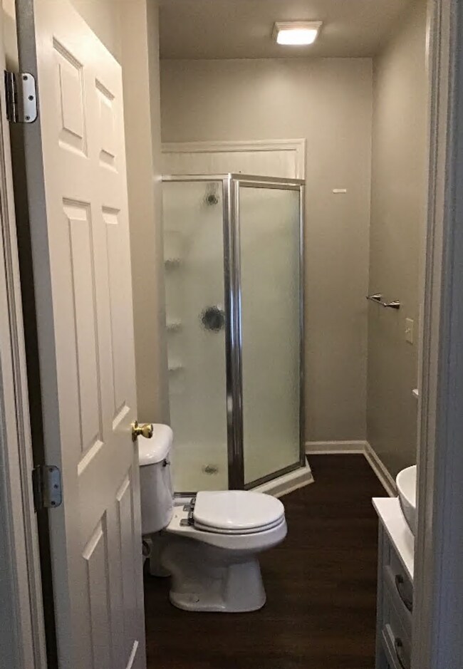 Building Photo - 134 E Queen St