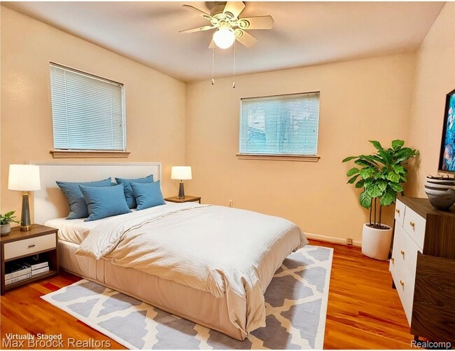 Building Photo - 1619 Poplar Ave