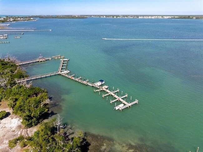 Building Photo - 9400 LITTLE GASPARILLA Is