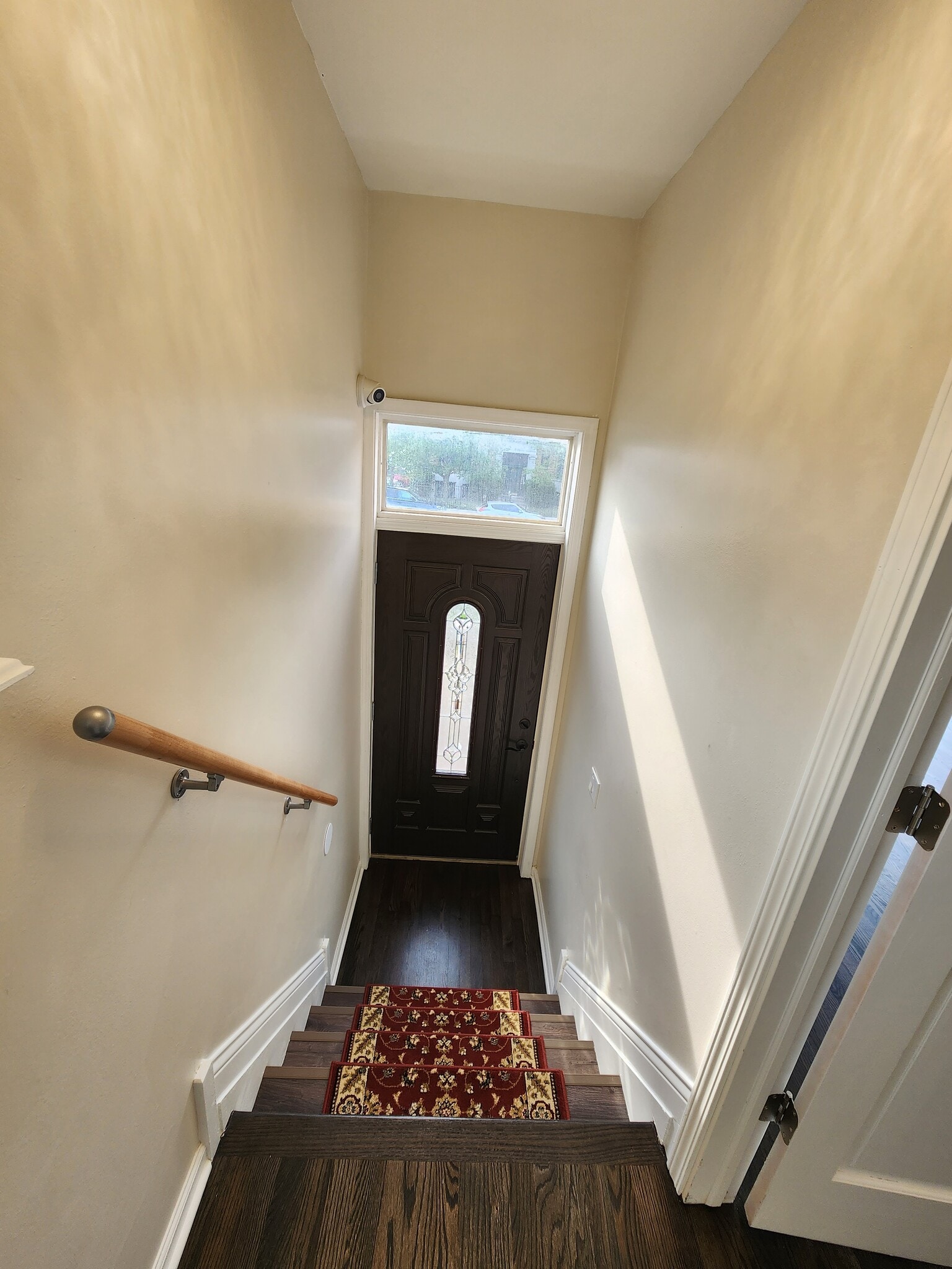 Common Area - 5911 S Indiana Ave