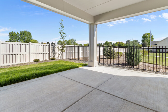 Building Photo - 4646 S Selatir Way