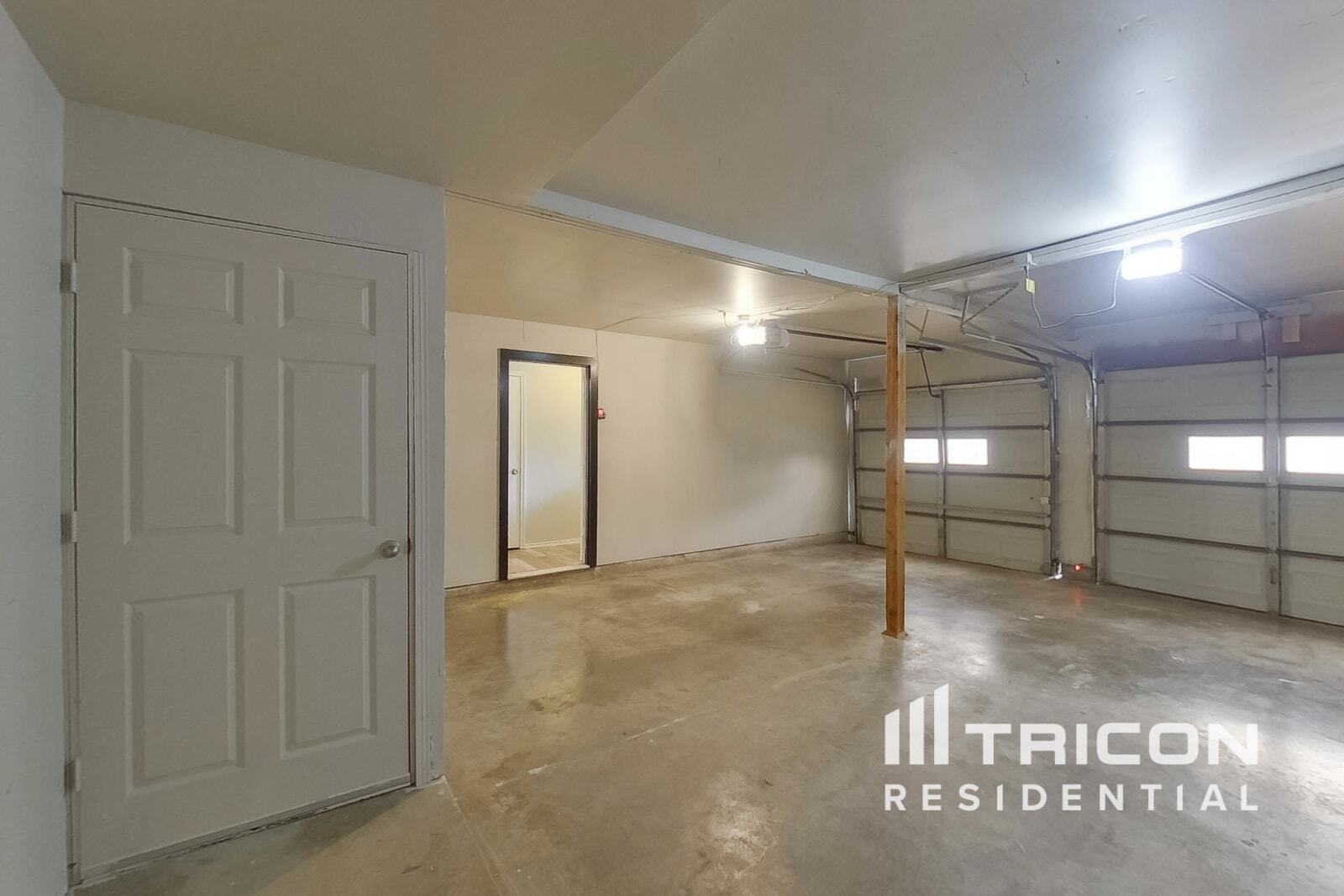 Building Photo - 6217 Old Mill Cir