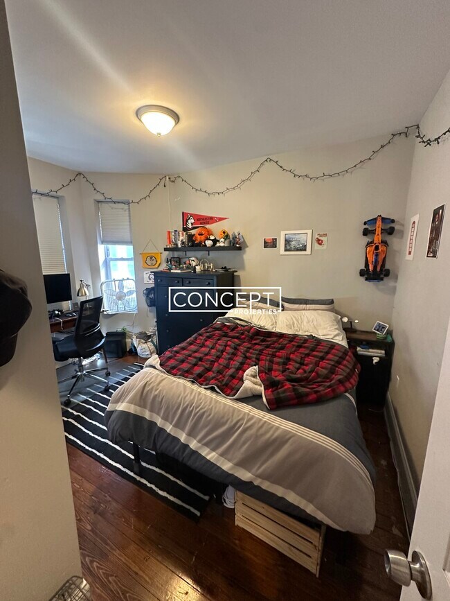 Building Photo - 14 Sewall St