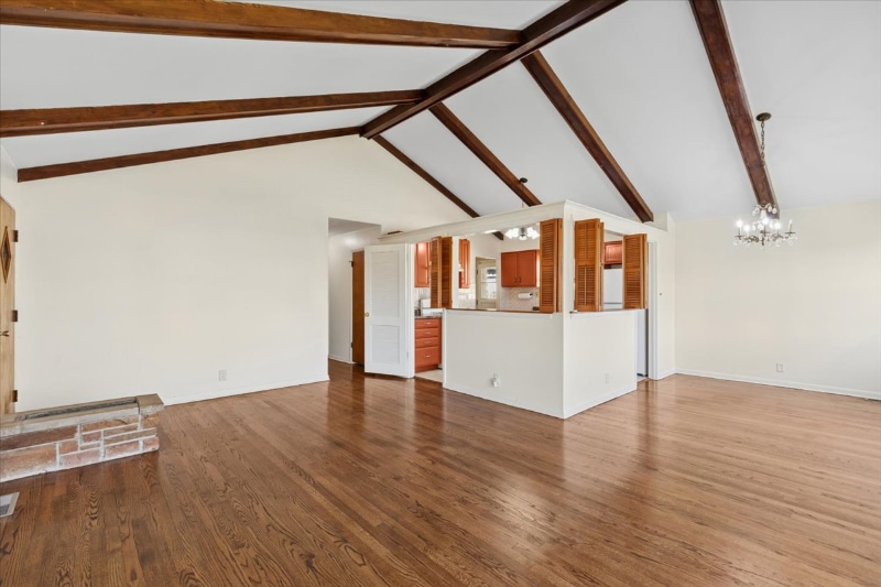 Building Photo - 8538 Mango Ave