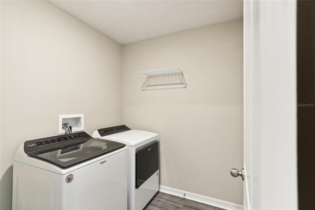 Building Photo - 11208 Cay Spruce Wy