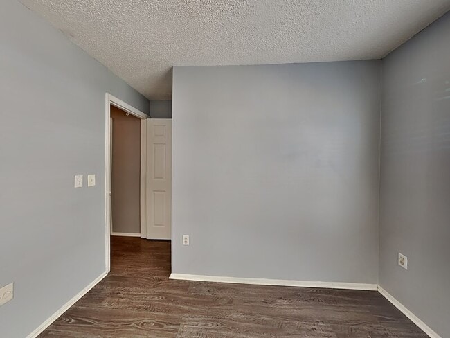 Building Photo - 1118 Vista Palma Way