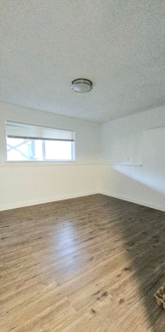 Building Photo - Beautiful 5- bedroom home near TCC