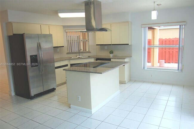 Building Photo - 10957 SW 73rd Terrace