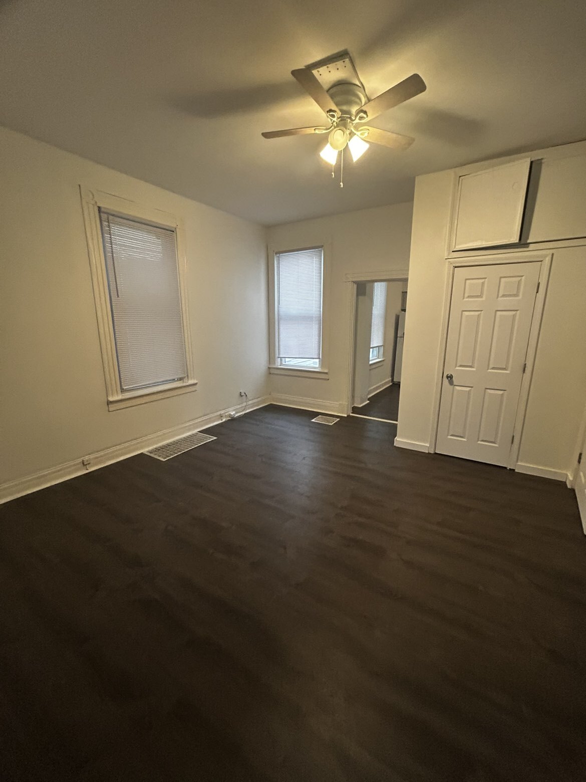 Building Photo - 428 8th Ave