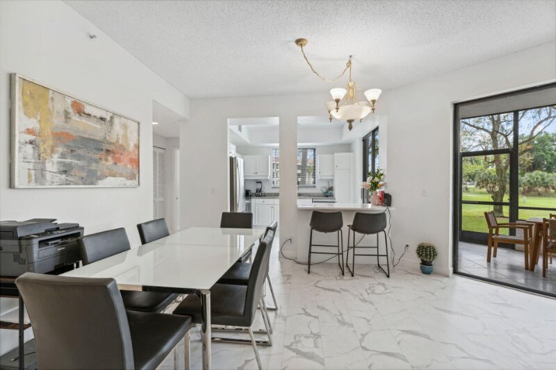 Building Photo - 7546 La Paz Blvd