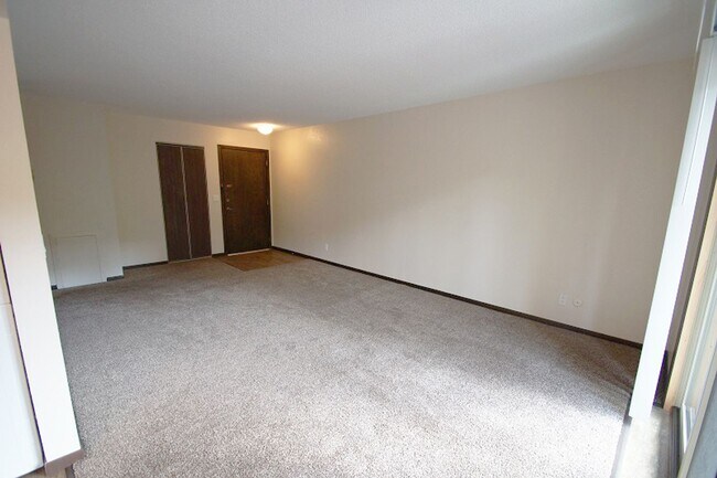 Building Photo - Spacious Two Bedroom Classic Appaloosa Suite