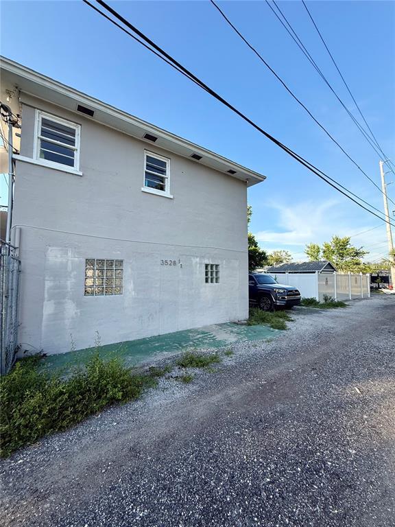 Building Photo - 3528 5th Ave N