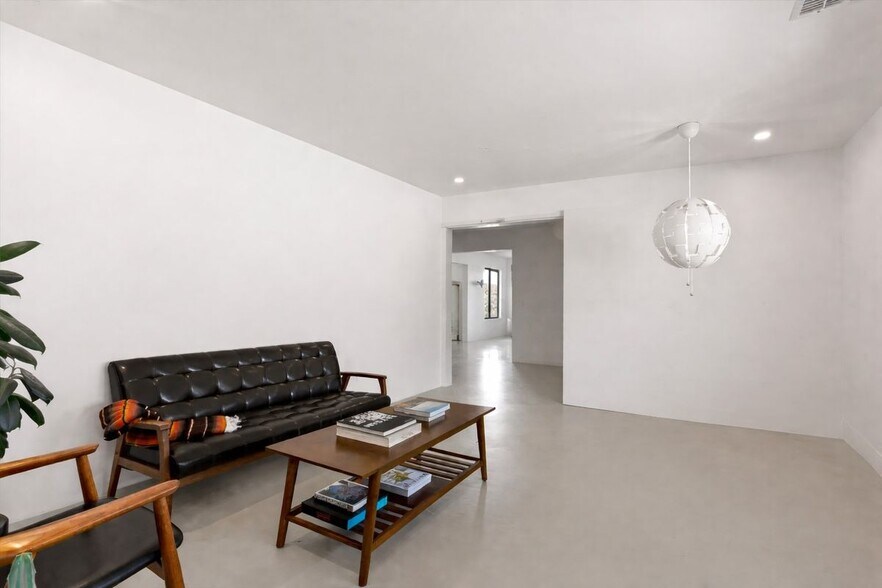 Building Photo - 53744 Ridge