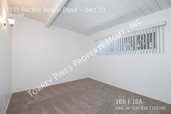 Building Photo - 1335 Pacific Beach Dr