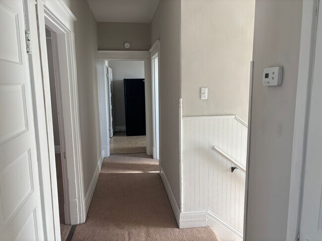 Building Photo - 106 Yeardley Ave