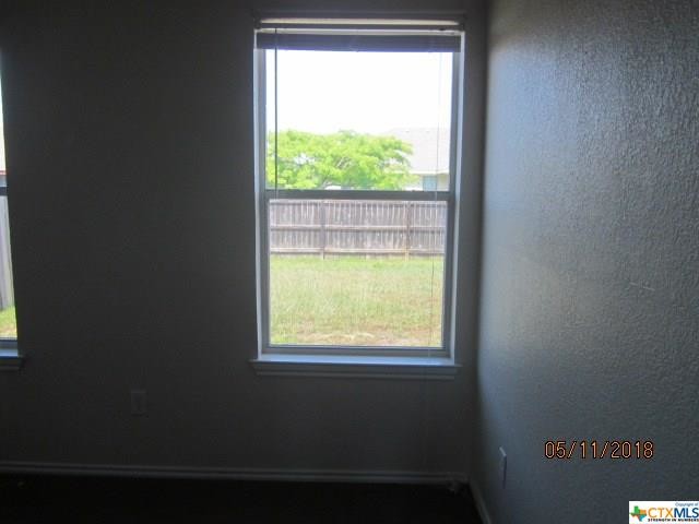 Building Photo - 2303 Jake Dr