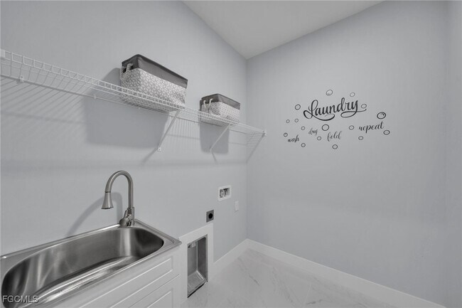 Building Photo - 3706 16th St W