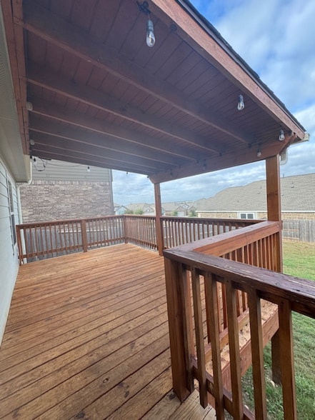 Building Photo - 22109 Akin Path