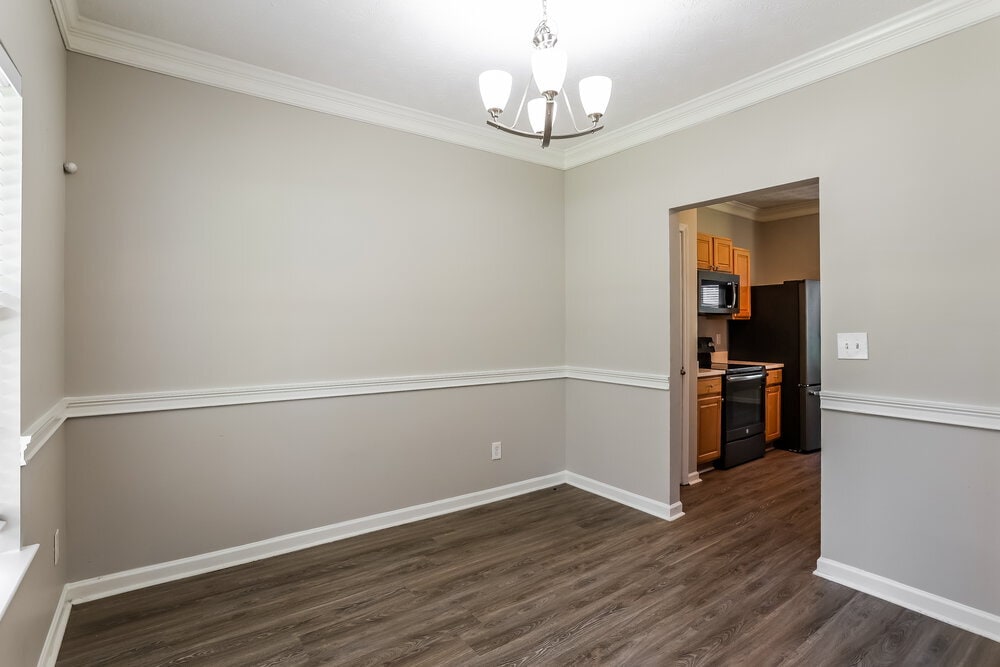 Building Photo - 203 Forrest Way