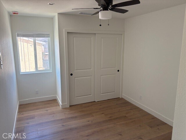 Building Photo - 758 W 20th St