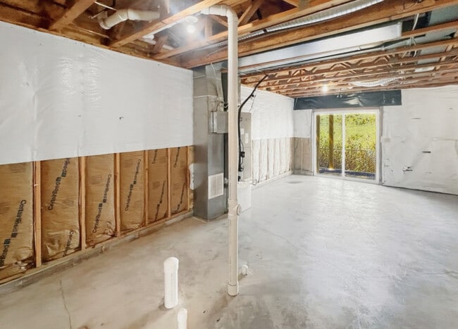 Building Photo - 3615 Harbor Rd