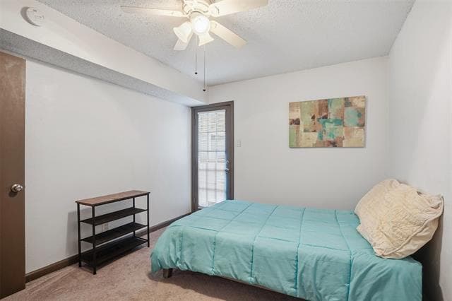 Building Photo - 9520 Royal Ln