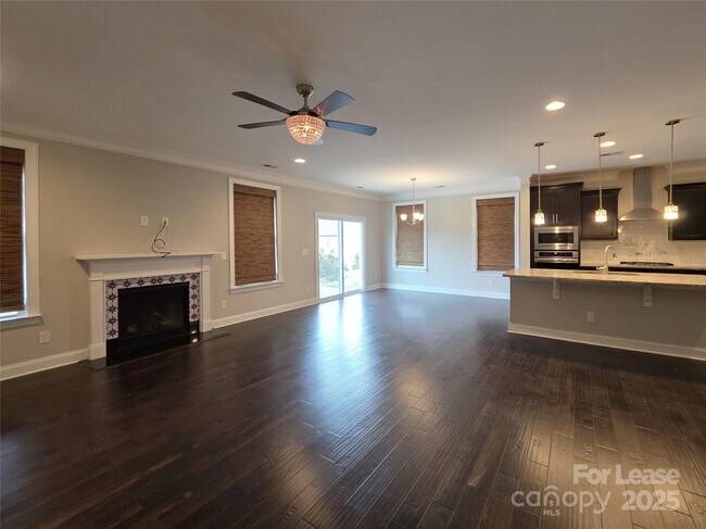 Building Photo - 11210 Streamwood Ln NW