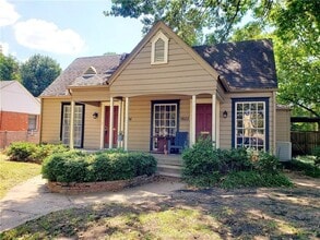 Building Photo - 5824 Anita St
