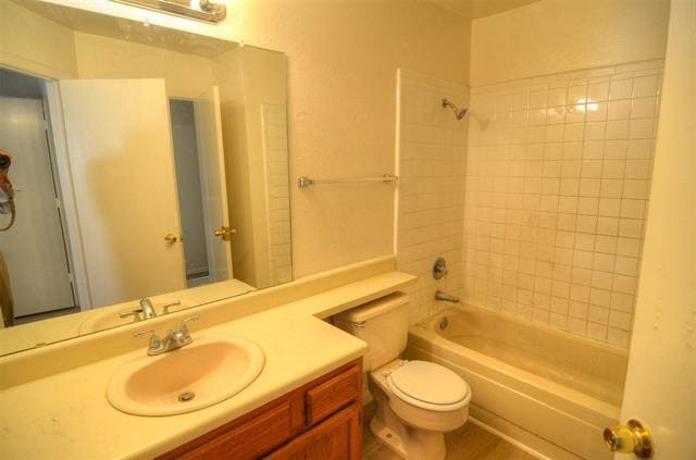 Building Photo - 10500 Lake June Rd