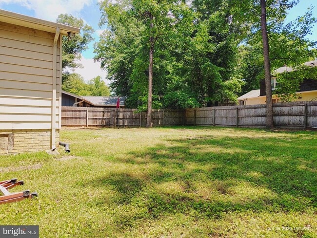Building Photo - 4223 Avon Dr