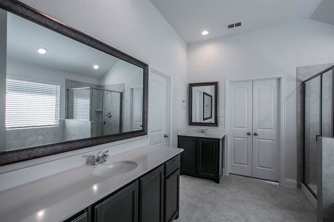 Building Photo - 509 Christel Sun Ln