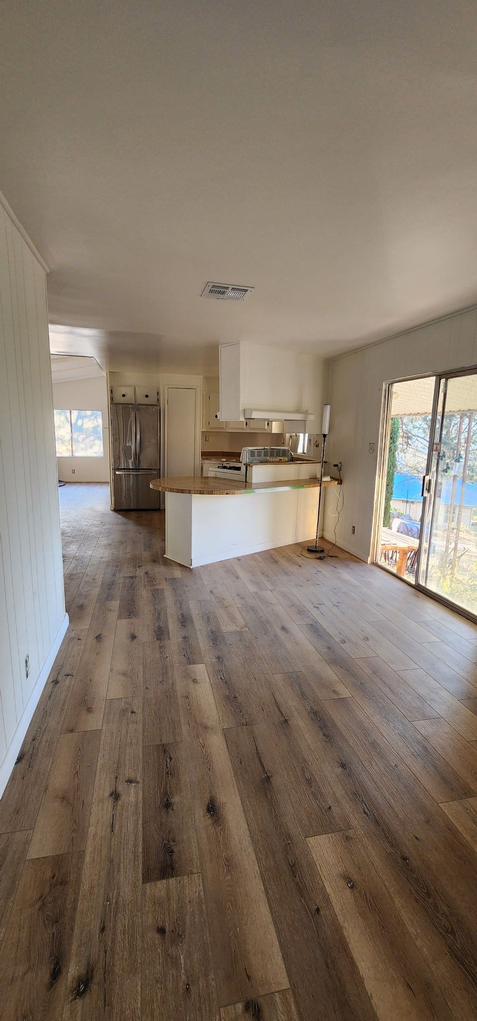 Building Photo - 216 Kearns Dr
