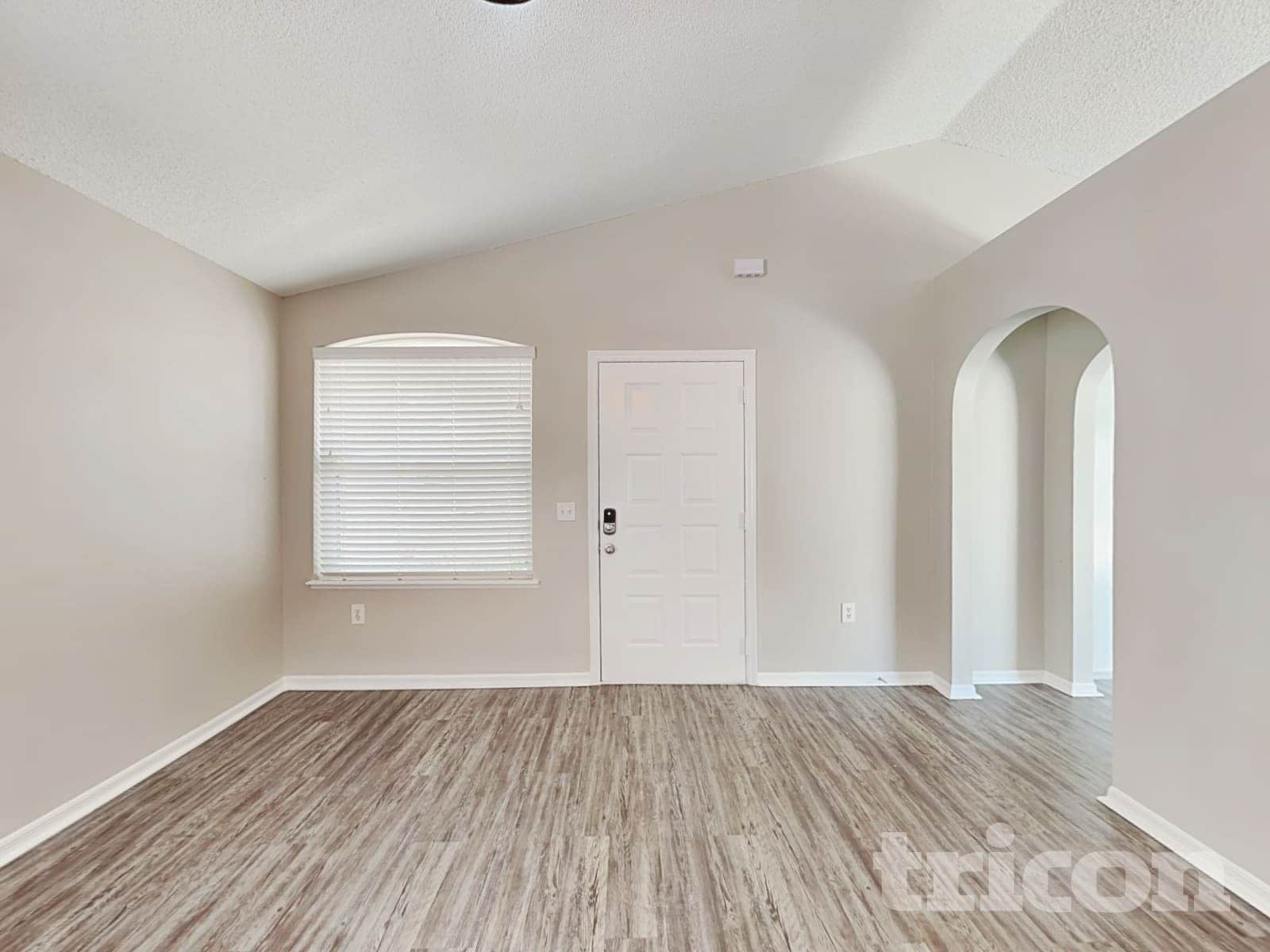 Building Photo - 353 Comfort Dr